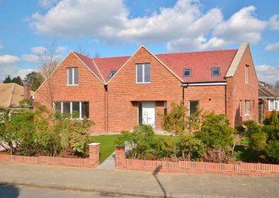 NEW 5 BEDROOM HOUSE